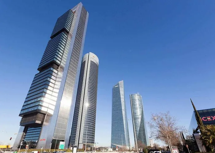 Lujo Castellana Chamartin